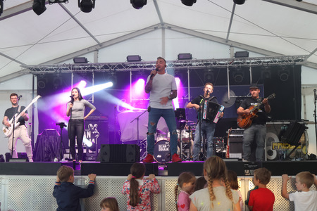 Cerkniška noč, koncert Šank Rock in zabava s skupino Dejan dogaja band ob občinskem prazniku 08 Foto Ljubo Vukelič